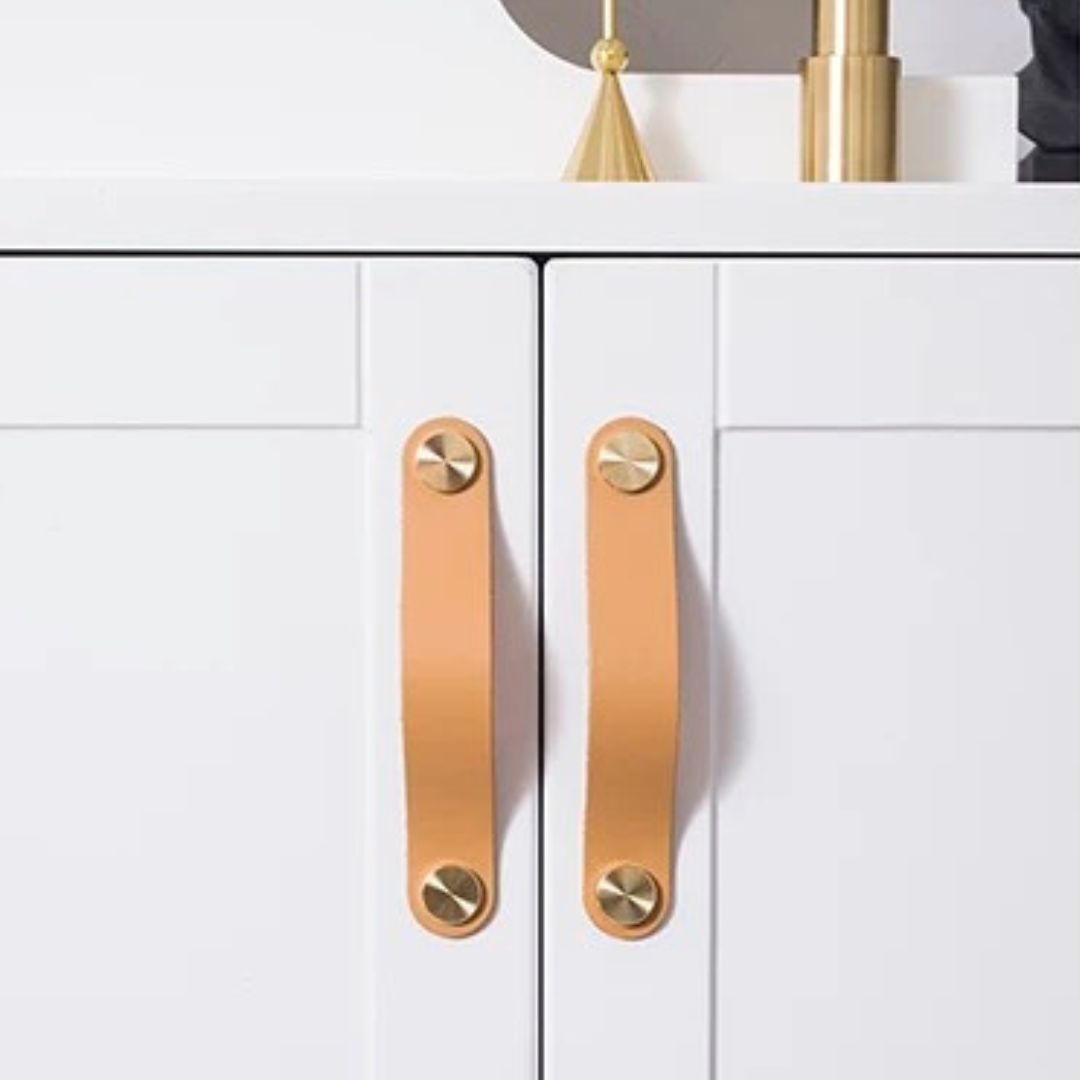 Leather & Brushed Brass Pull Handle - Tan